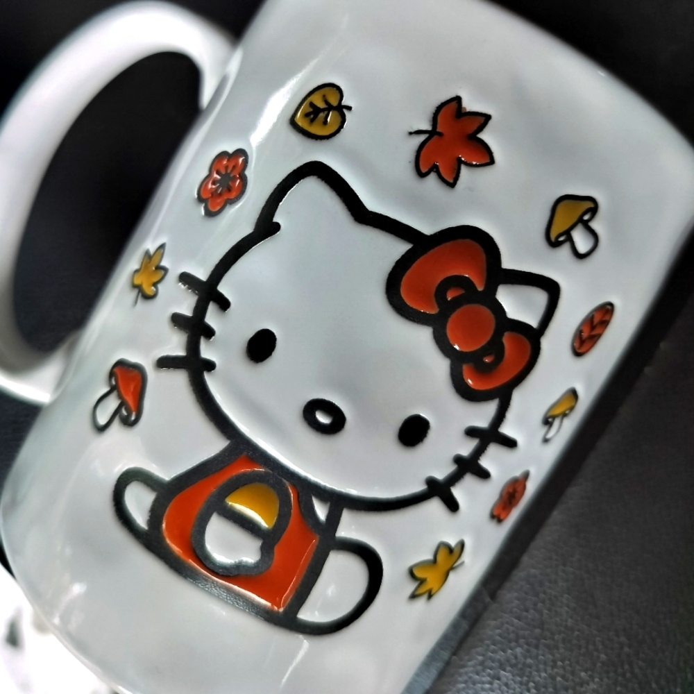 Hello kitty coffee cup new No Tags/box  Fall